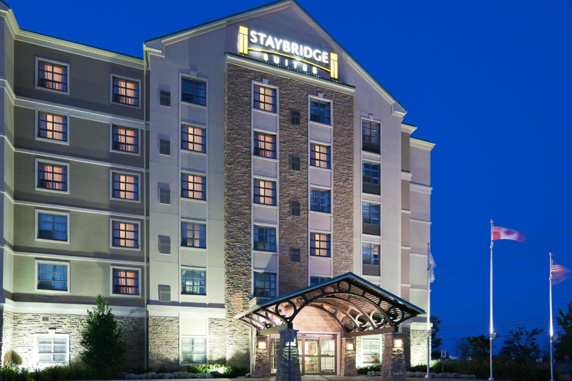 Staybridge Suites Oakville Burlington, An Ihg Hotel Exterior foto